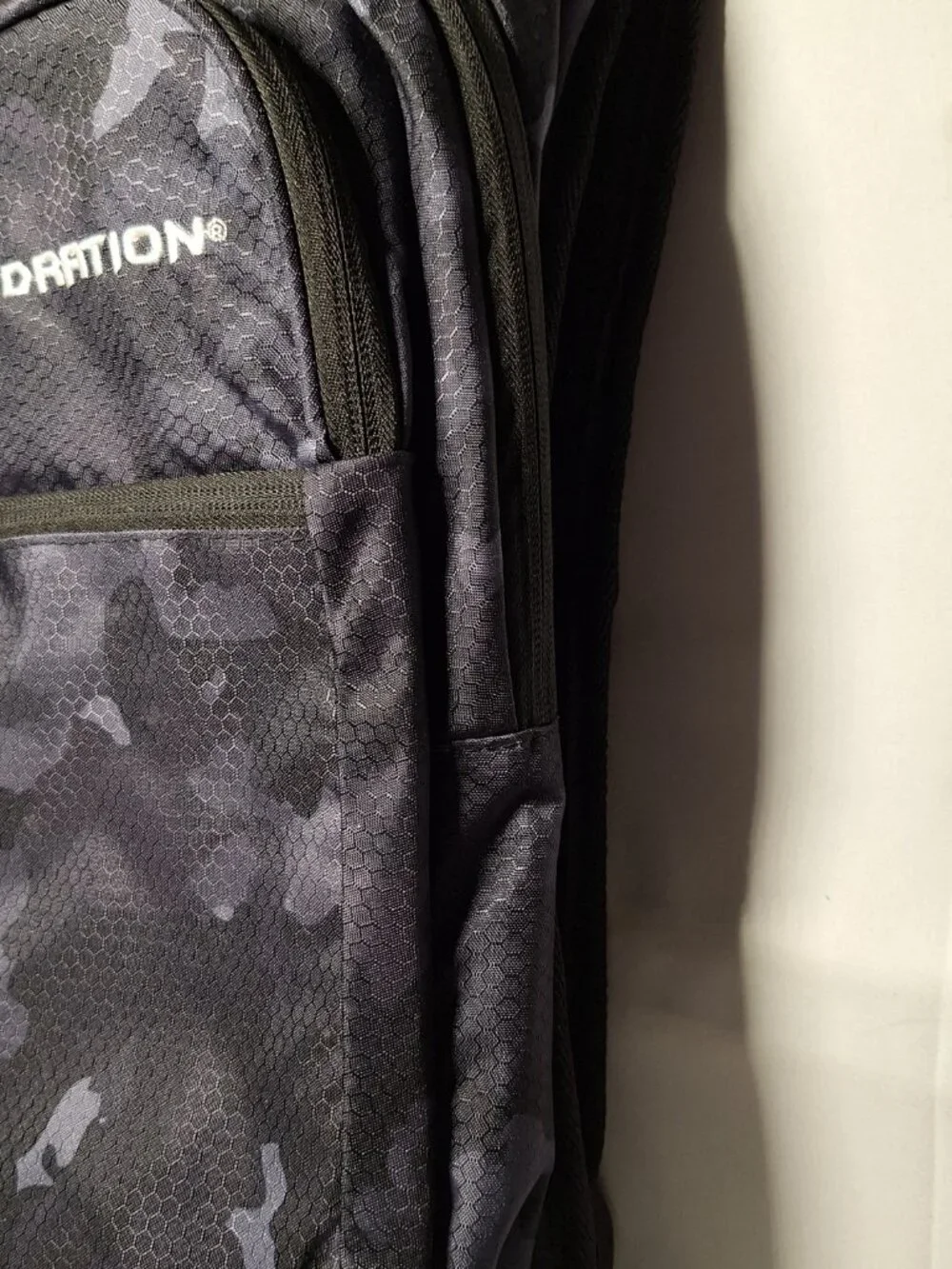 Vibedration Hydration Backpack w/o bladder Black Camo - Used
